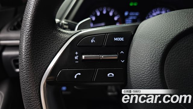 Hyundai Sonata 2021 — photo 31