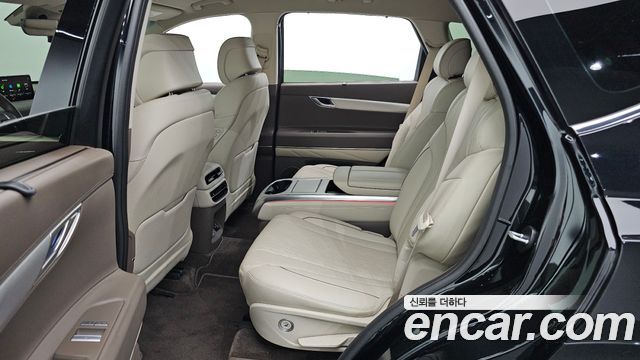 Genesis GV80 2022 — photo 16