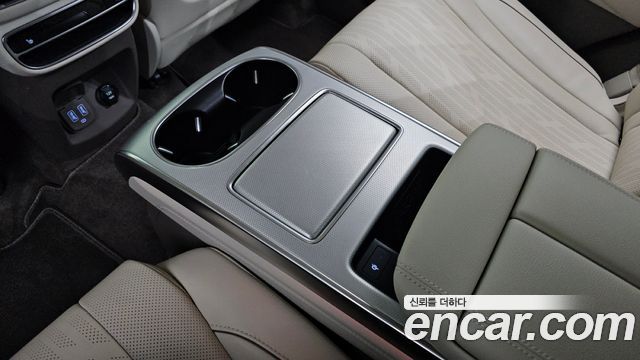Genesis GV80 2022 — photo 35