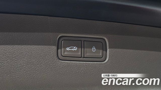 Genesis GV80 2022 — photo 37