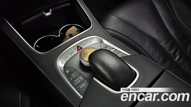 Mercedes-Benz S-Class 2017 — photo 16