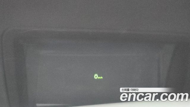 Kia K7 2017 — photo 20
