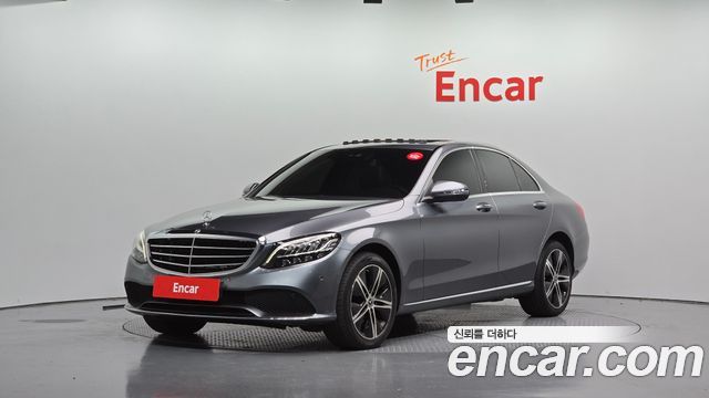 Mercedes-Benz C-Class 2019 — photo 1