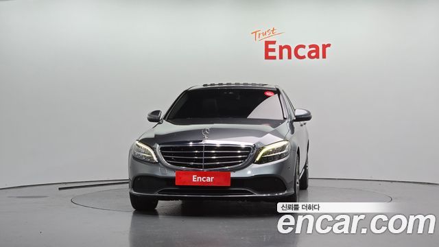 Mercedes-Benz C-Class 2019 — photo 3