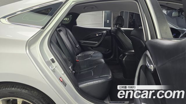 Hyundai Grandeur 2016 — photo 17