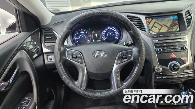 Hyundai Grandeur 2016 — photo 19