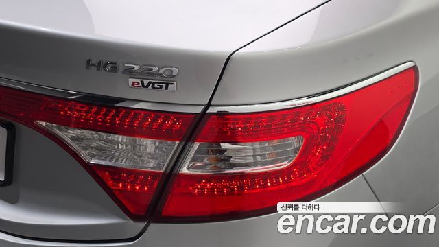 Hyundai Grandeur 2016 — photo 9