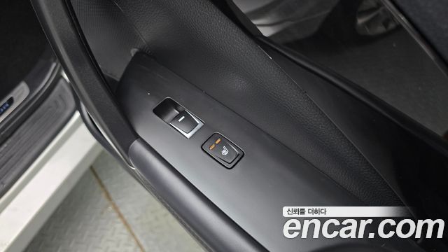 Hyundai Grandeur 2016 — photo 29