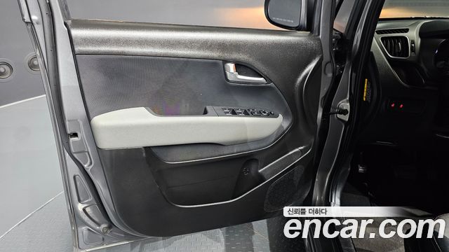 Kia RAY 2022 — photo 14