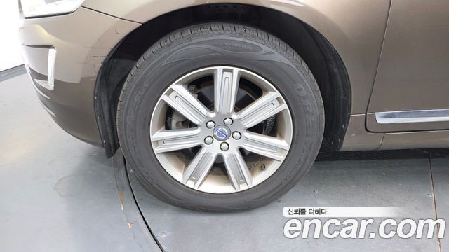 Volvo XC60 2016 — photo 5