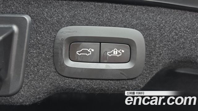 Volvo S90 2020 — photo 23