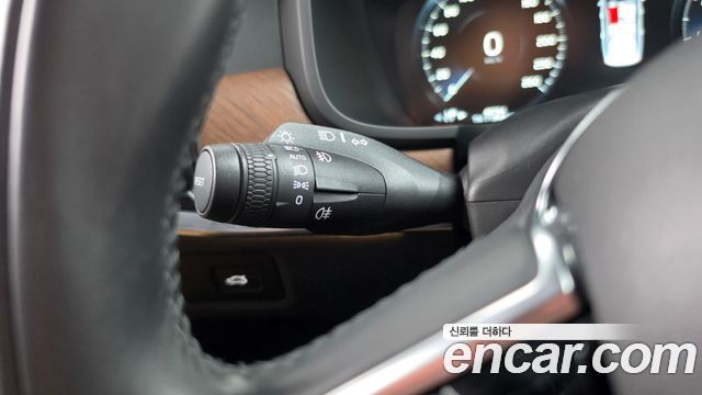Volvo S90 2020 — photo 28
