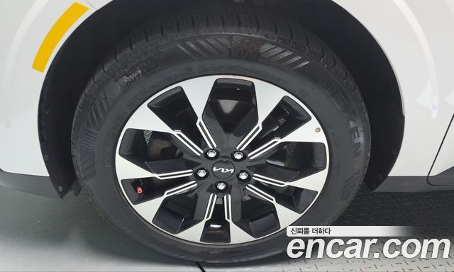 Kia Canival 2021 — photo 5