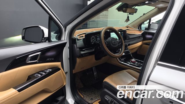 Kia Canival 2021 — photo 13