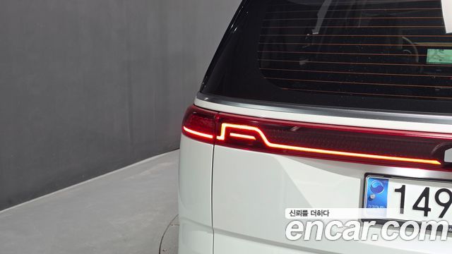 Kia Canival 2021 — photo 9