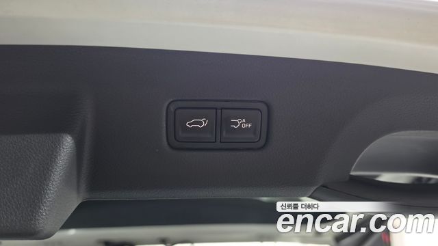 Kia Canival 2021 — photo 34