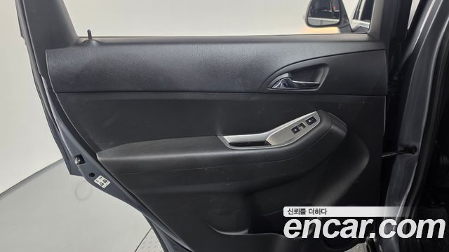Chevrolet Korea Orlando 2016 — photo 15
