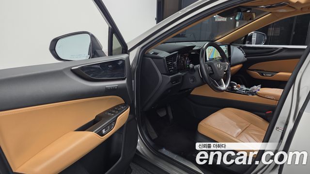 Lexus NX 2024 — photo 13