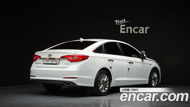 Hyundai Sonata 2017 — photo 2