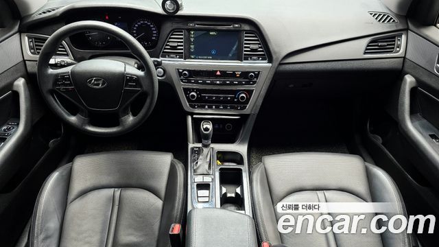 Hyundai Sonata 2017 — photo 10