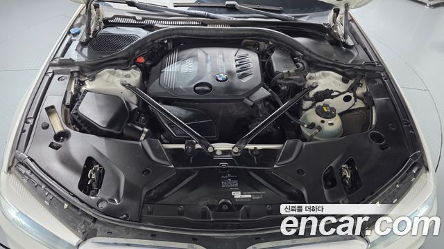 BMW 5-Series 2018 — photo 6