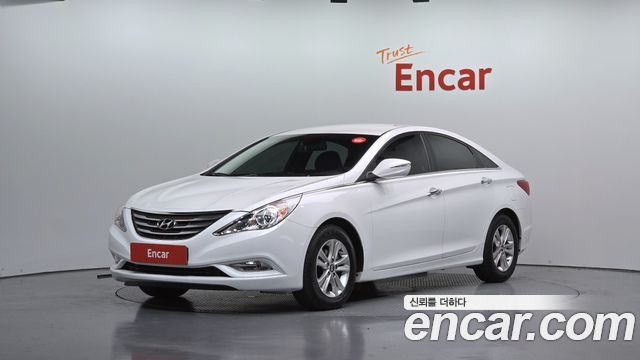 Hyundai Sonata 2012 — photo 1