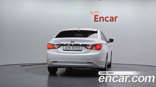 Hyundai Sonata 2012 — photo 4