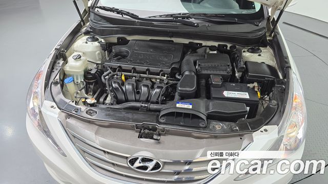 Hyundai Sonata 2012 — photo 6