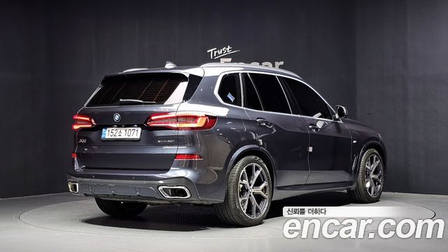 BMW X5 2022 — photo 2
