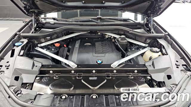 BMW X5 2022 — photo 6