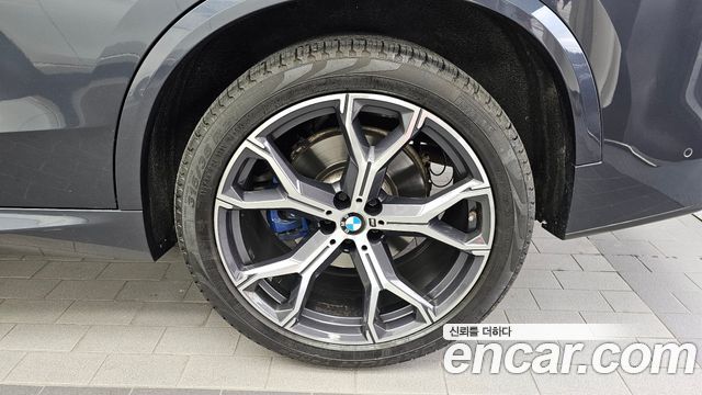BMW X5 2022 — photo 7