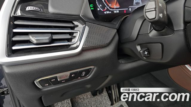 BMW X5 2022 — photo 27