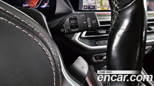 BMW X5 2022 — photo 28