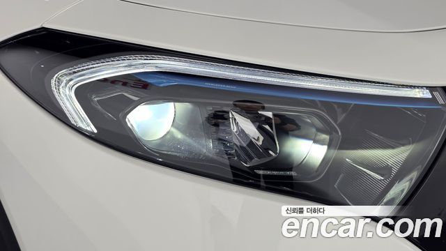 Mercedes-Benz EQB 2024 — photo 8