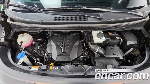 Hyundai Staria 2024 — photo 6
