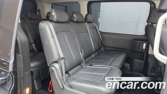 Hyundai Staria 2024 — photo 17