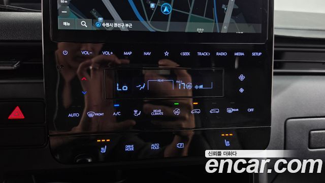 Hyundai Staria 2024 — photo 18