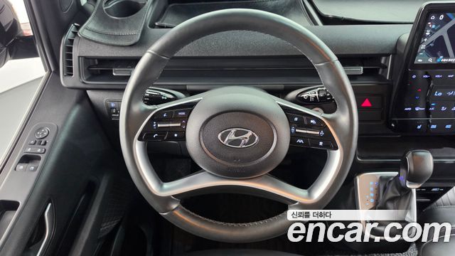 Hyundai Staria 2024 — photo 20