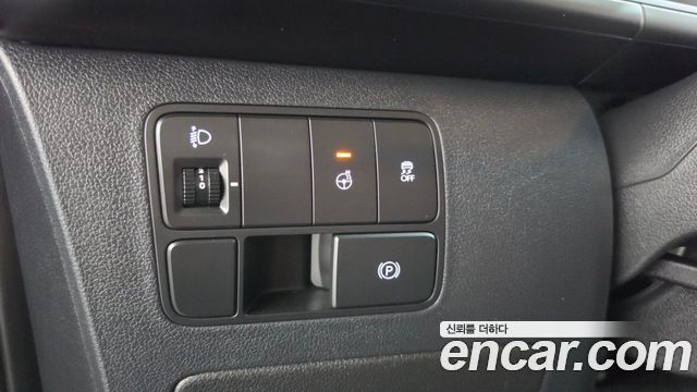 Hyundai Staria 2024 — photo 27