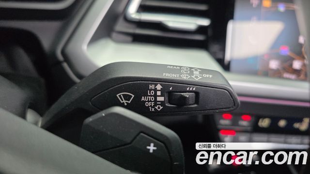 Audi Q4 e-tron 2022 — photo 29