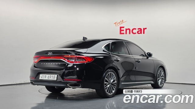 Hyundai Grandeur 2017 — photo 2