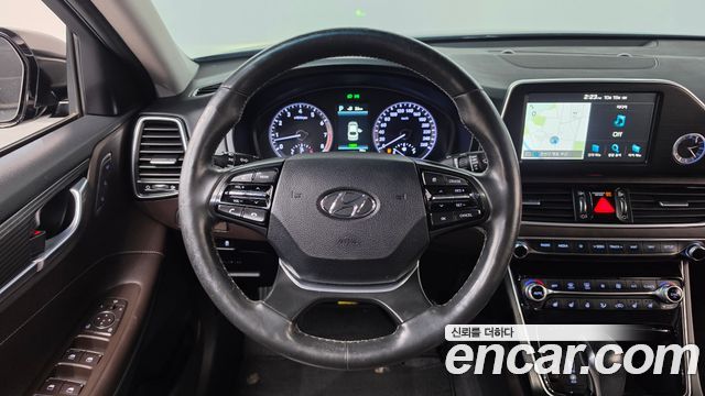 Hyundai Grandeur 2017 — photo 13