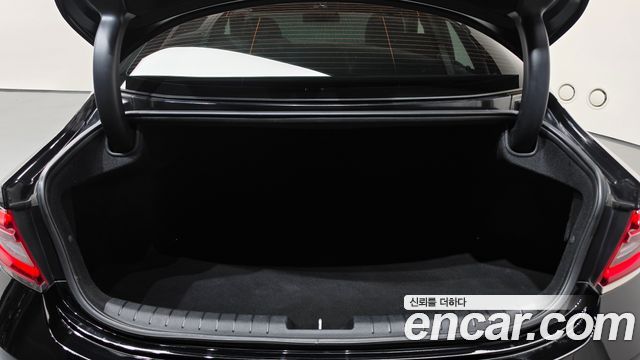 Hyundai Grandeur 2017 — photo 20