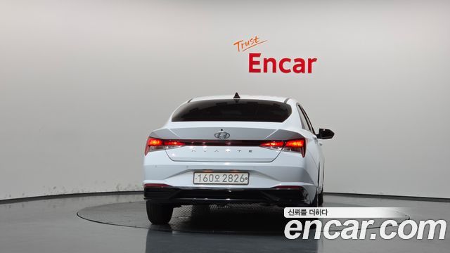 Hyundai AVANTE 2021 — photo 4