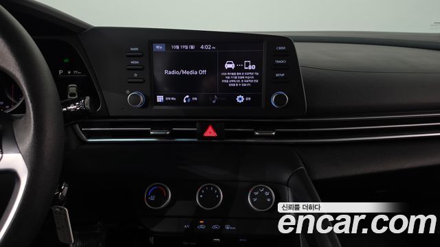 Hyundai AVANTE 2021 — photo 30