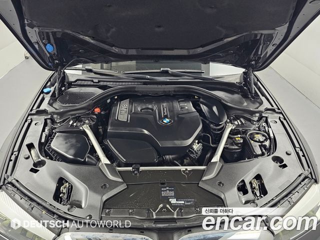 BMW 5-Series 2019 — photo 6