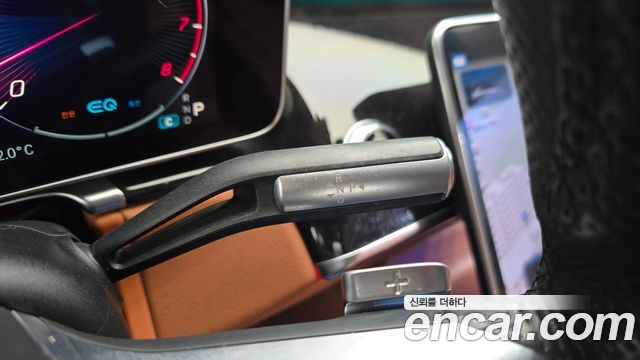 Mercedes-Benz S-Class 2021 — photo 9