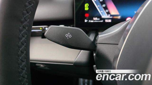 BMW 5-Series 2024 — photo 25