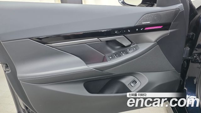 BMW 5-Series 2024 — photo 14