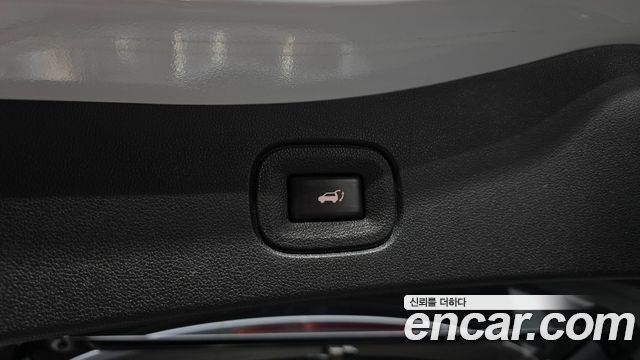 Renault Korea QM6 2024 — photo 25